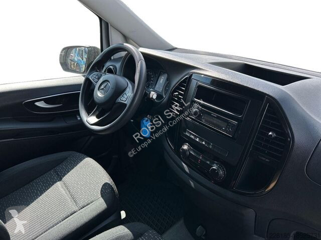 Véhicule utilitaire Mercedes NUOVO VITO - 114...