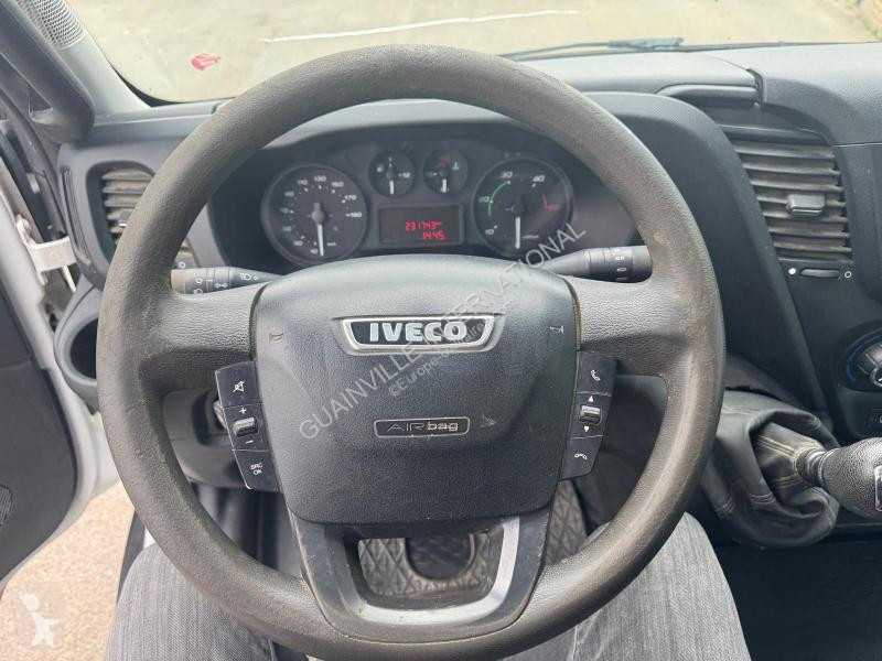 Furgoneta Iveco 35C15