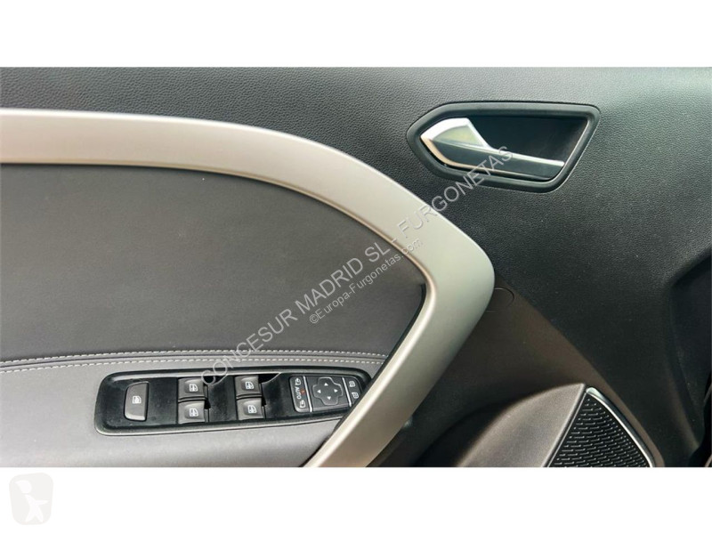 Užitkové vozidlo Mercedes 180 d