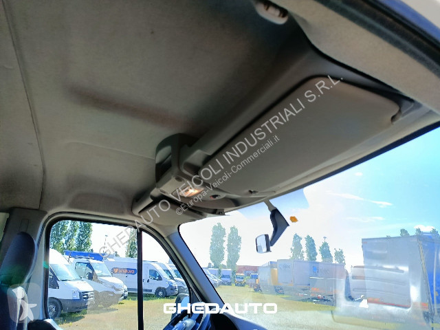 Autoutilitară Renault RENAULT MASTER - CASSONE