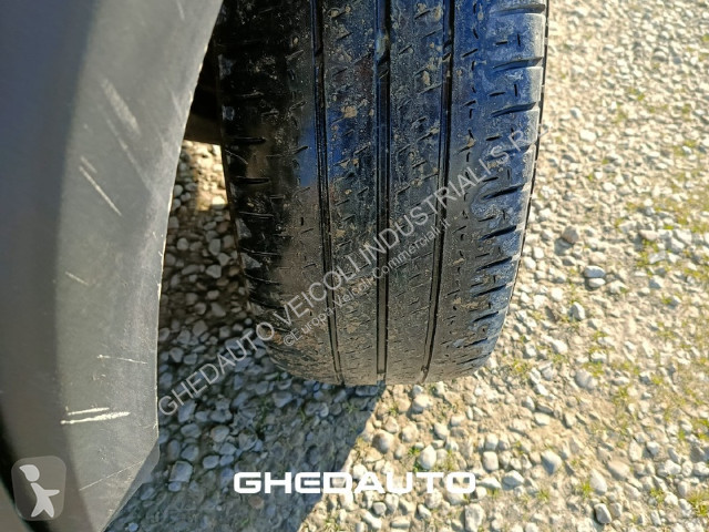 Autoutilitară Iveco Daily V 35.14 2022 - Daily...