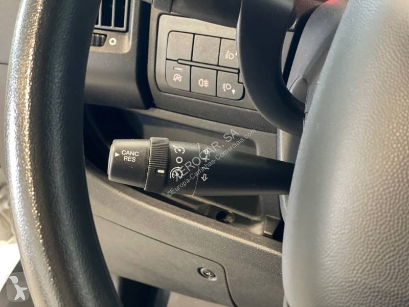 Veículo utilitário Peugeot 2.2 BlueHDi 165HP...
