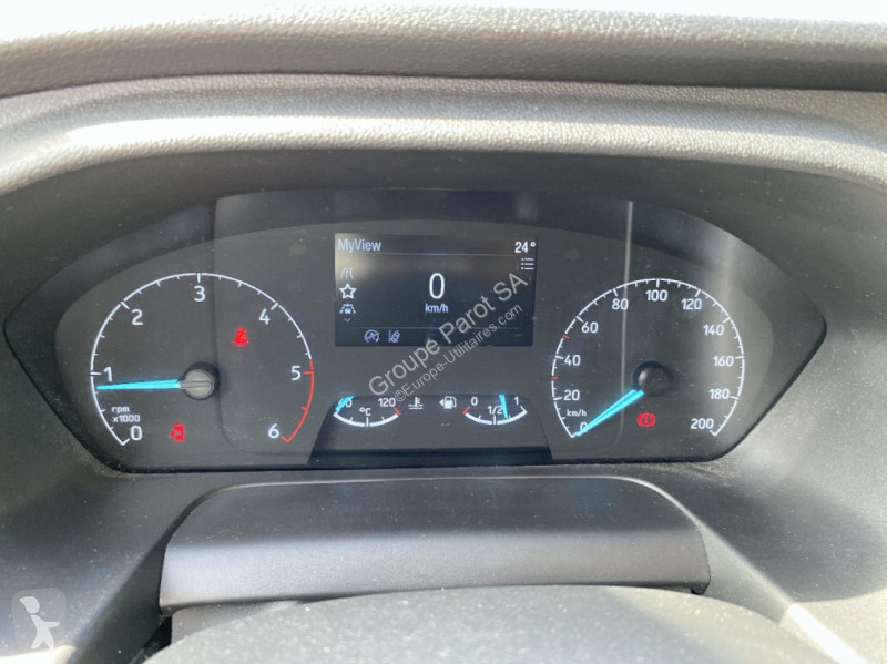 Autoutilitară Ford P350 L2H2 2.0 EcoBlue 130ch...