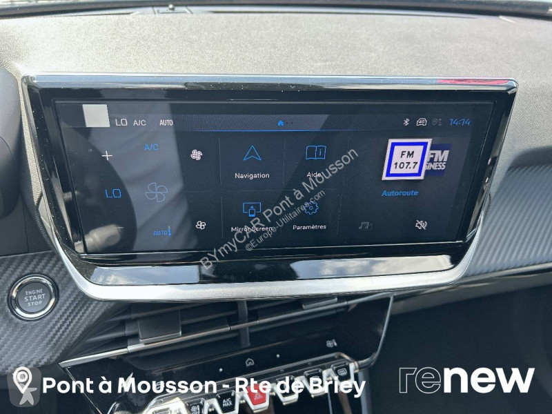 عربة نفعية Peugeot 2008 Hybrid 145 e-DCS6