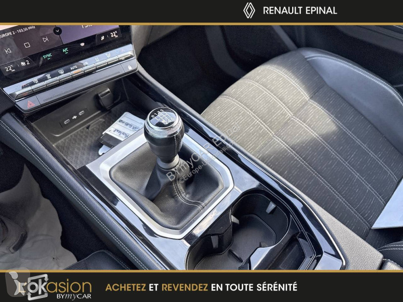 Veículo utilitário Renault Austral mild hybrid...