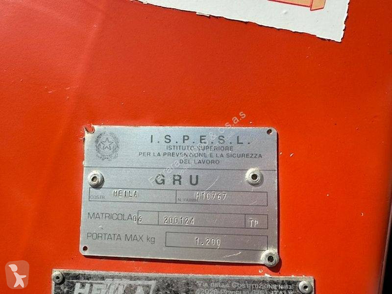 Autoutilitară Nissan