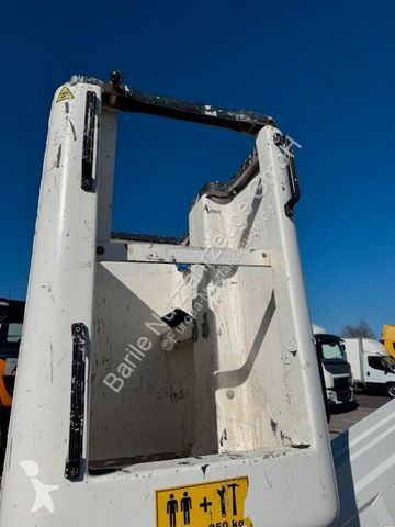 Nyttofordon Renault 130 DTi manuell Isoli 18...