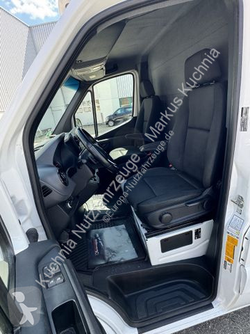 Véhicule utilitaire Mercedes 316 Tiefkühl 3,3m...
