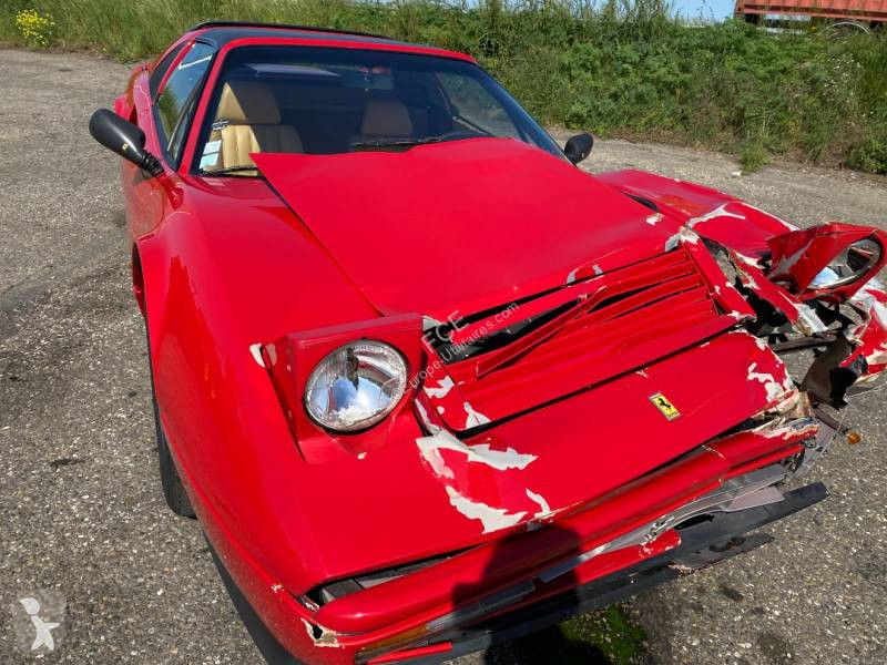 Autoutilitară Ferrari
