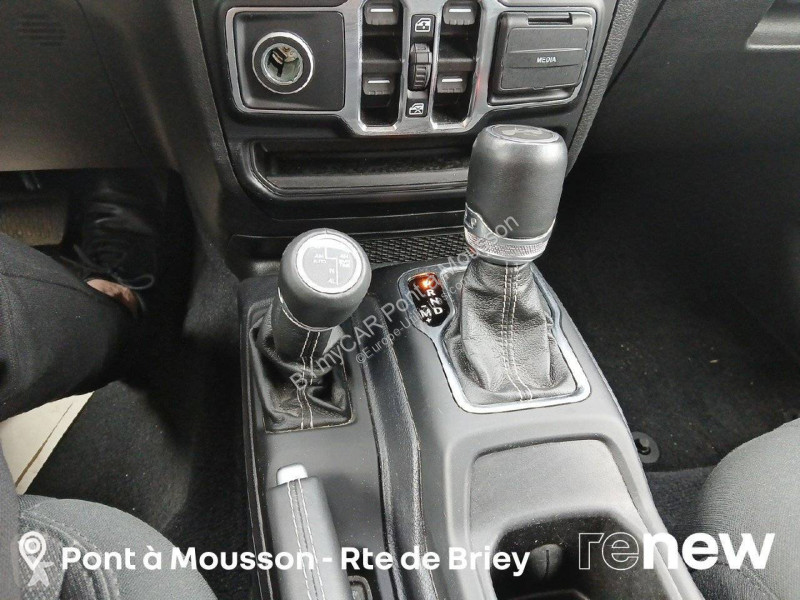 Autoutilitară Jeep Wrangler Unlimited 4xe 2.0 l...