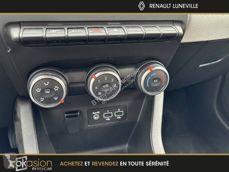 Veicolo commerciale Renault Clio TCe 90