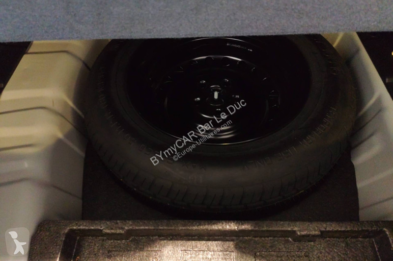 Autoutilitară Renault Arkana E-Tech 145 - 23
