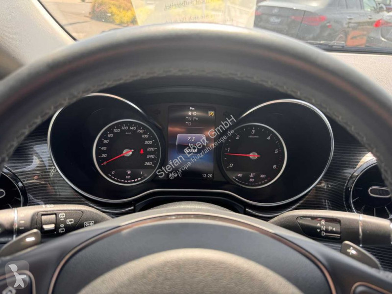 Véhicule utilitaire Mercedes V 300 d 4MATIC AVA...