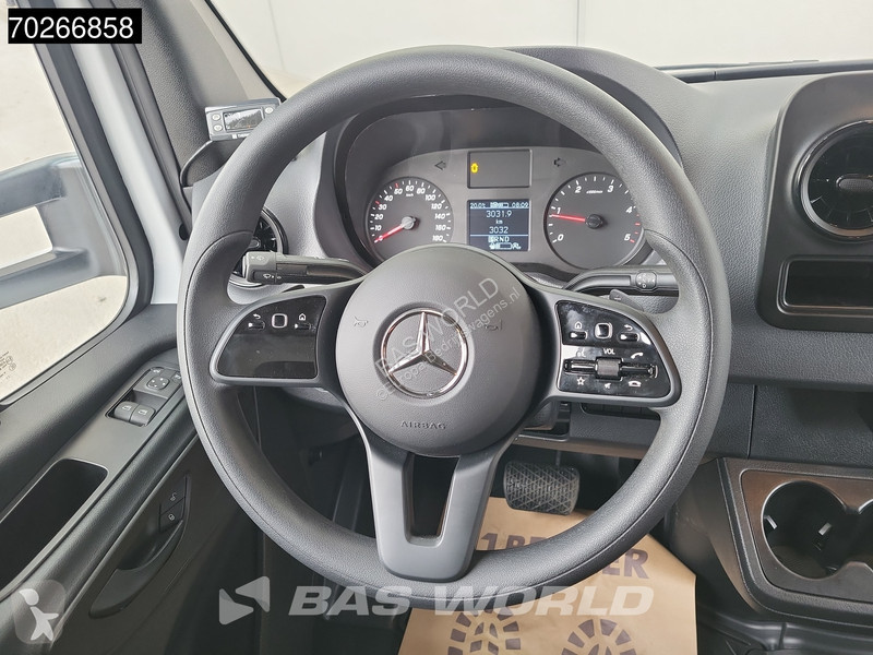 Autoutilitară Mercedes 315 CDI Koelwagen...