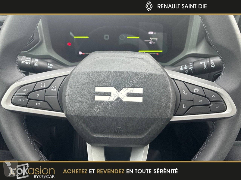 Autoutilitară Dacia Bigster TCe 140