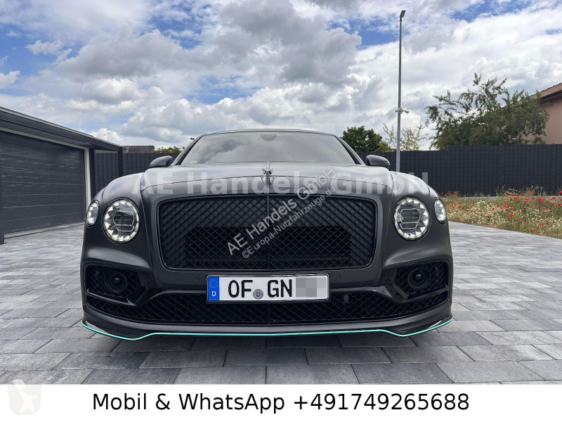 Samochód dostawczy Bentley Flying Spur Speed...