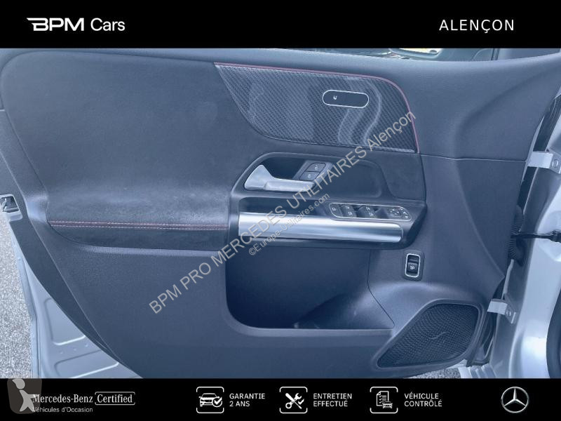 Véhicule utilitaire Mercedes 180 136ch AMG Line...