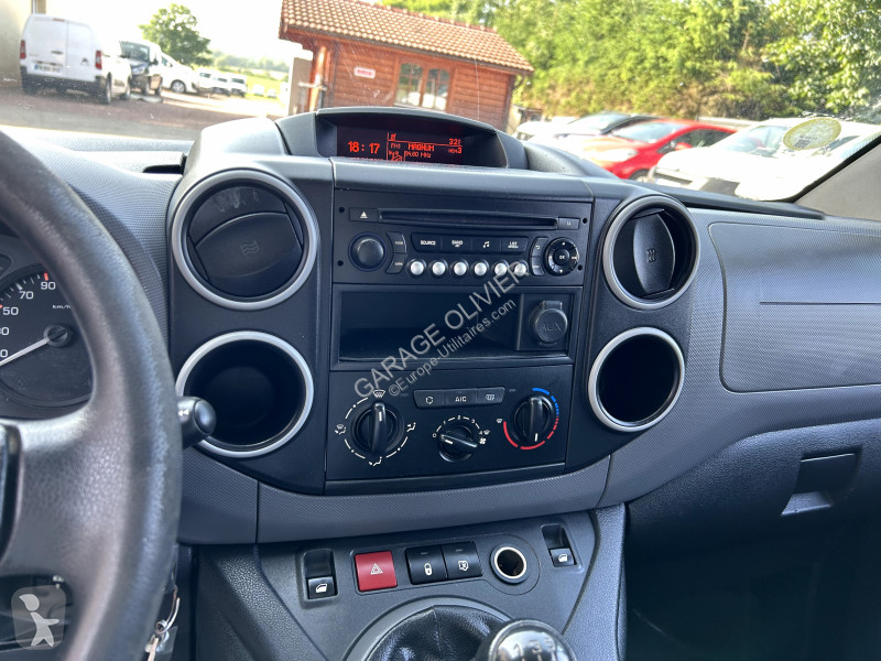 Peugeot Standard 1.6 Bluehdi 100 Premium van