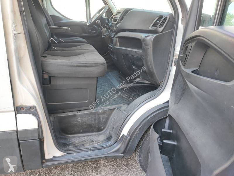 Furgoneta Iveco