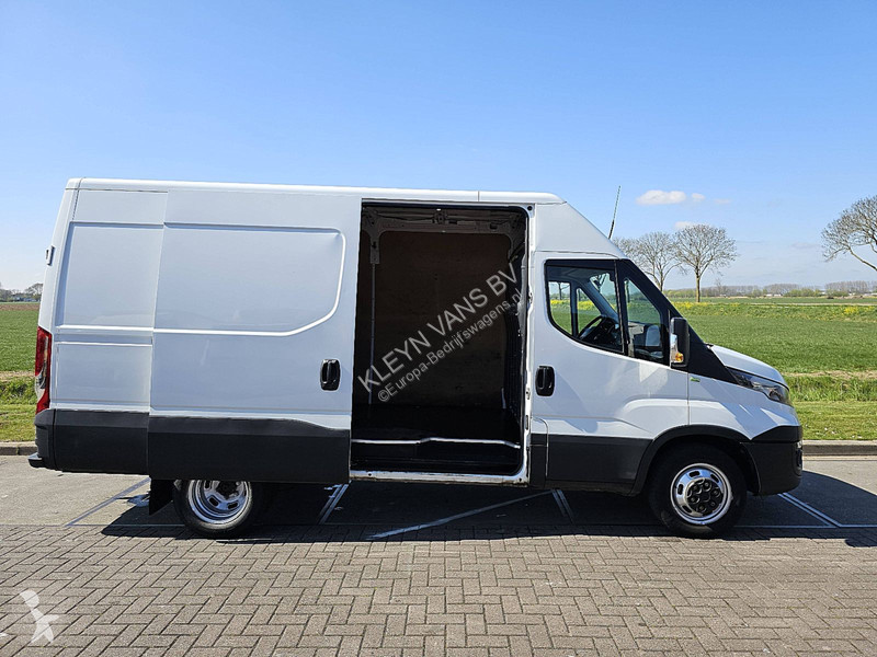 Véhicule utilitaire Iveco 35 C ac automaat EURO6