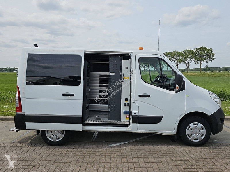 Véhicule utilitaire Renault 2.3 L1H1...