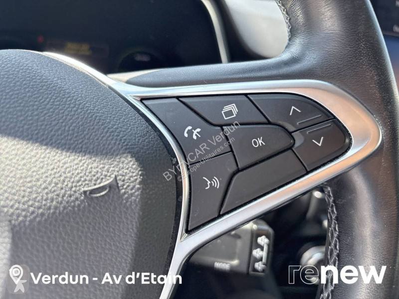 Autoutilitară Renault Arkana E-Tech 145 - 21B