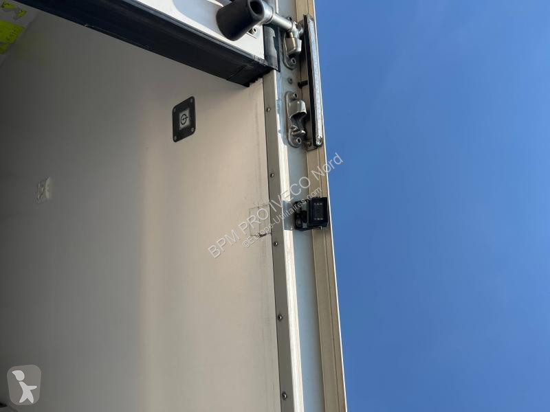 Veicolo commerciale Iveco CCb 35C18H...