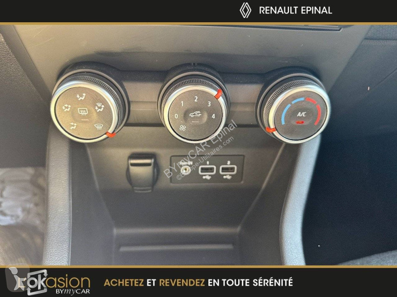 Veicolo commerciale Renault Clio TCe 90 - 21N