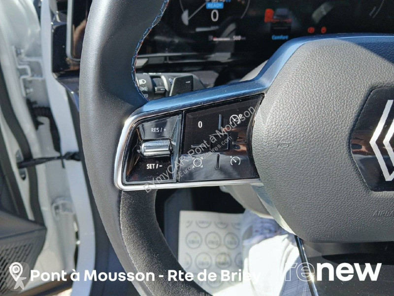 Veicolo commerciale Renault Austral E-Tech...