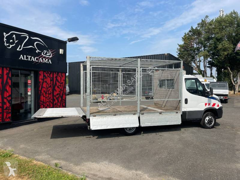Samochód dostawczy Iveco