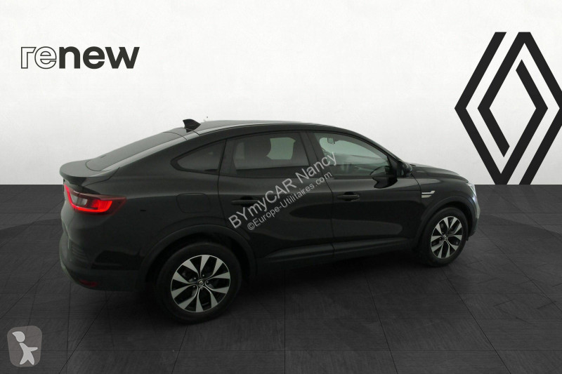 Autoutilitară Renault Arkana mild hybrid 140...