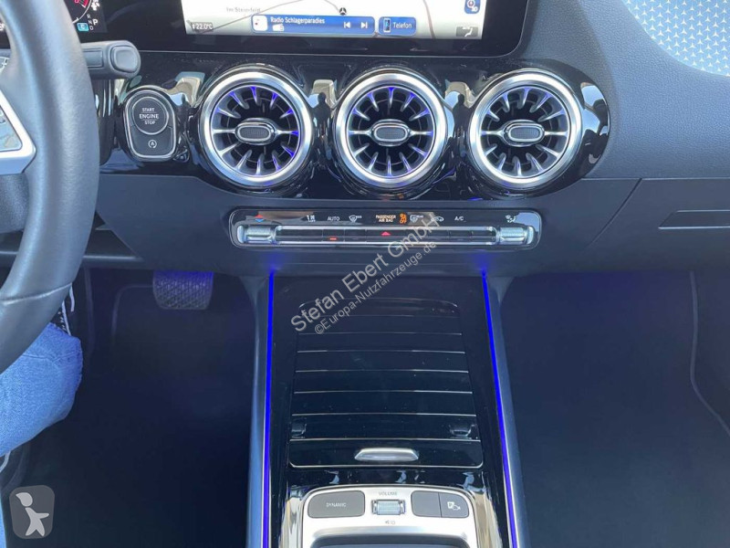 Autoutilitară Mercedes GLA  4M 8G Progressive...