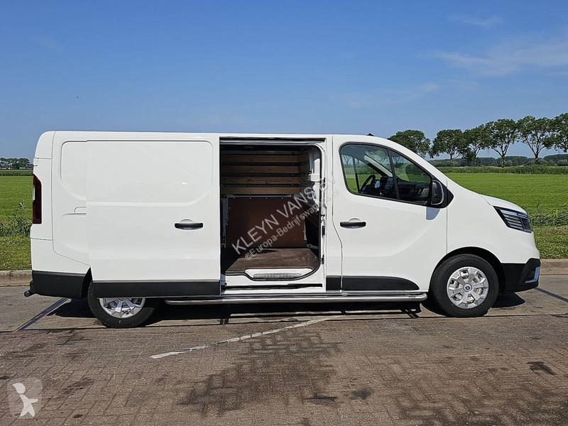 Bedrijfswagen Renault 2.0 DCI L2H1 Navi Euro6 AC!