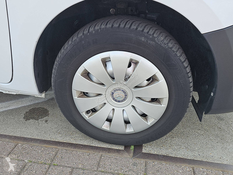 Véhicule utilitaire Mercedes 108 CDI LONG Airco...