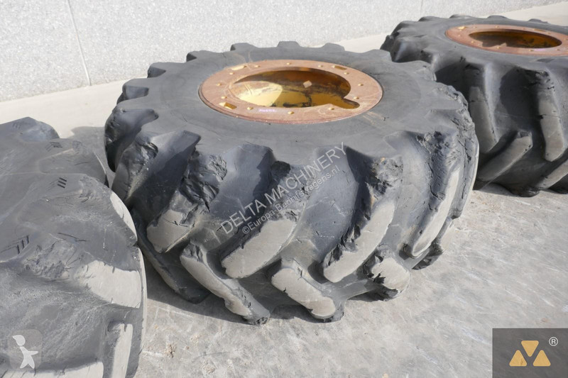 Véhicule utilitaire Caterpillar Wheel GP 30.5L-32