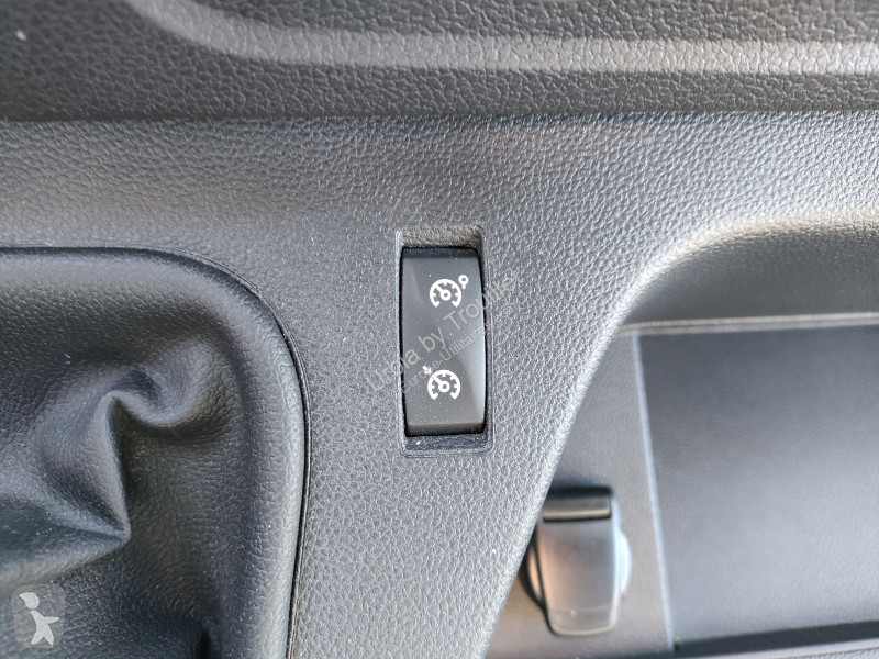 Véhicule utilitaire Nissan INTERSTAR CHASSIS...