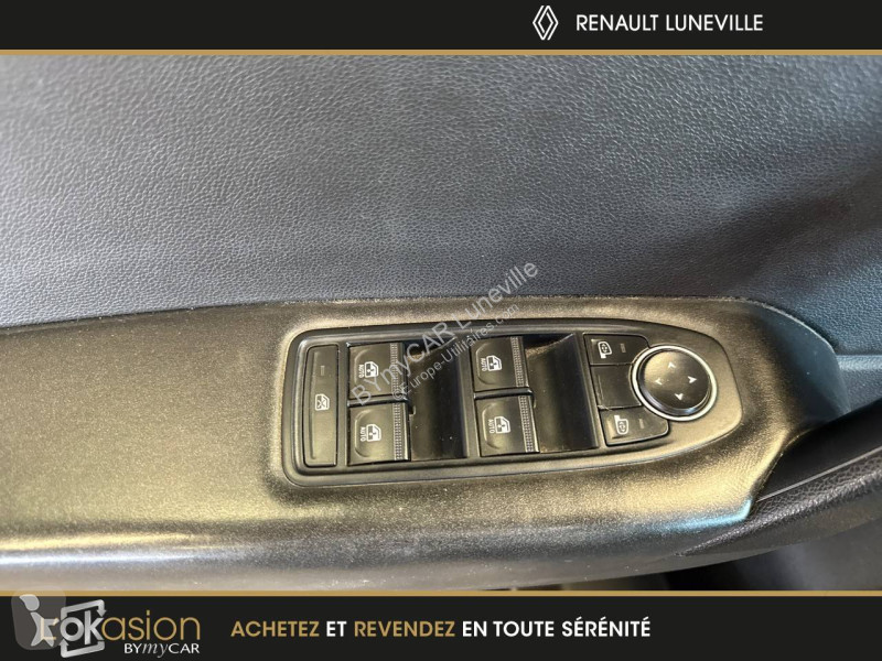 Véhicule utilitaire Renault Captur TCe 140 - 21