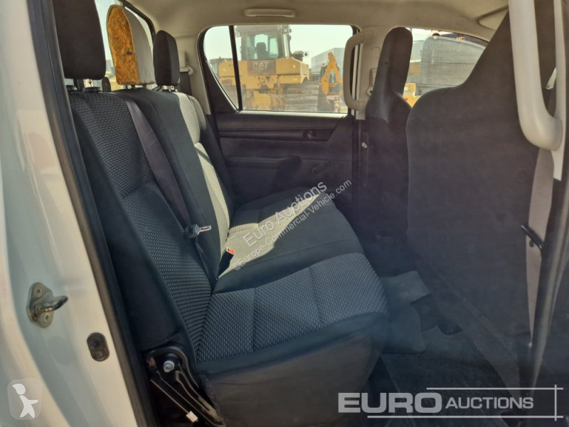 Véhicule utilitaire Toyota Hilux