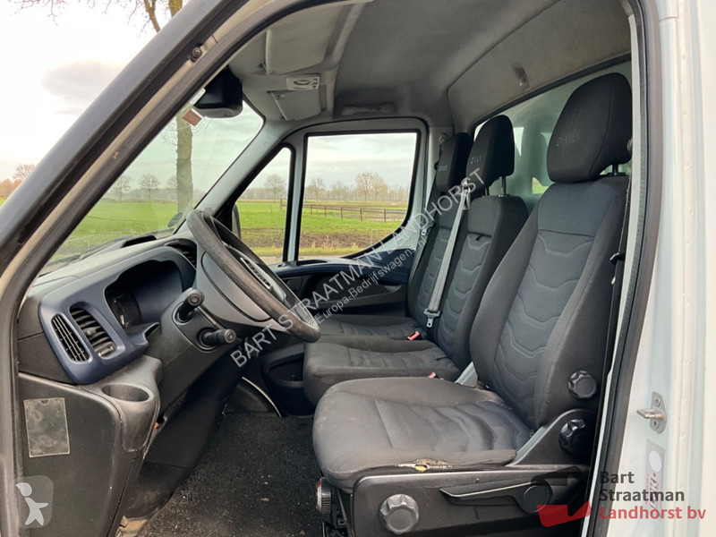 Bedrijfswagen Iveco Euro 6 box truck with...