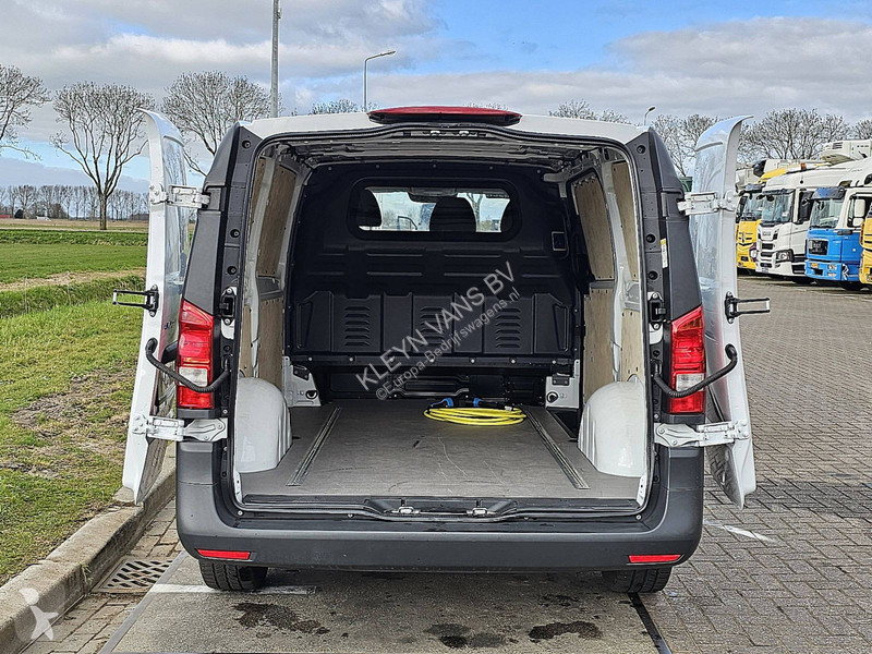 Varevogn Mercedes 112 Long-Range 70kwh