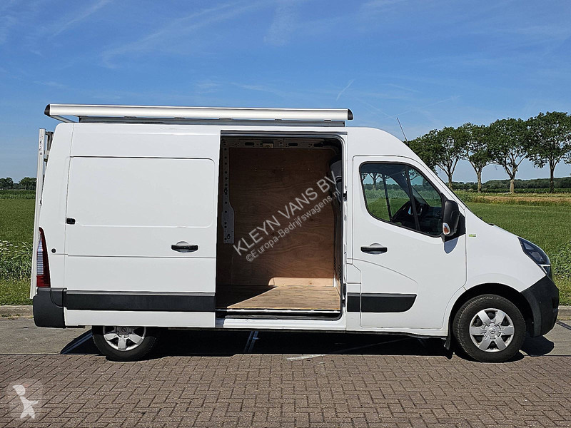 Furgoneta Opel 2.3 L2H2 Navi Imperiaal!