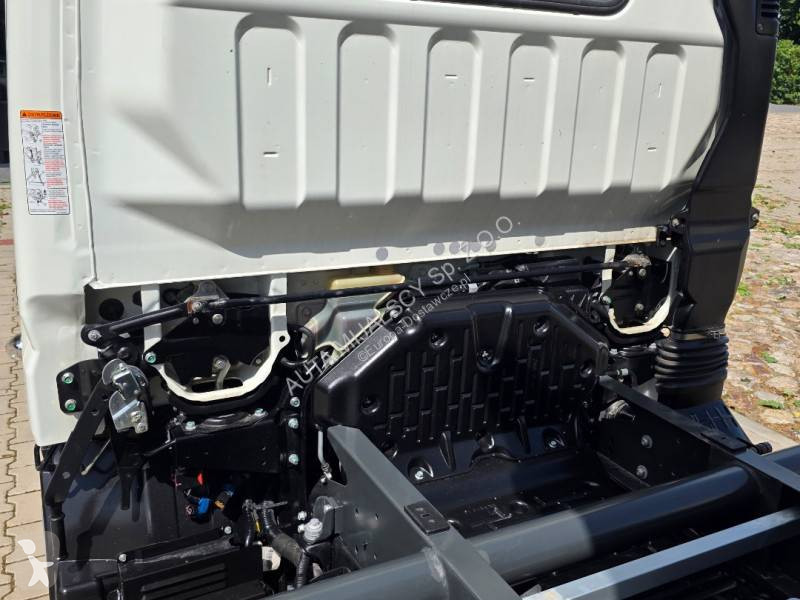Véhicule utilitaire Mitsubishi Fuso