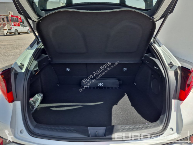 Furgoneta Toyota CHR