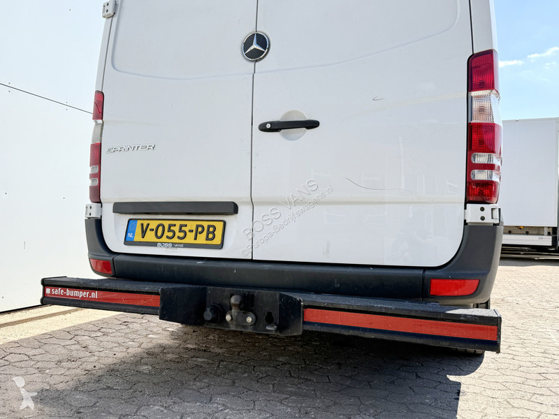 Veículo utilitário Mercedes 211 2.2 CDI...