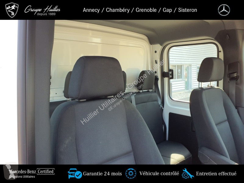 Véhicule utilitaire Mercedes 514 CDI 43 double...