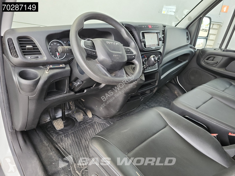 Autoutilitară Iveco 35C18 3.0L Dubbellucht L2H2...