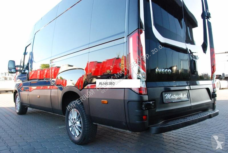 Užitkové vozidlo Iveco DAILY 35-180