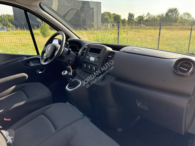 Furgoneta Renault L1H1 2.0 BluedCi 120ch Grand...