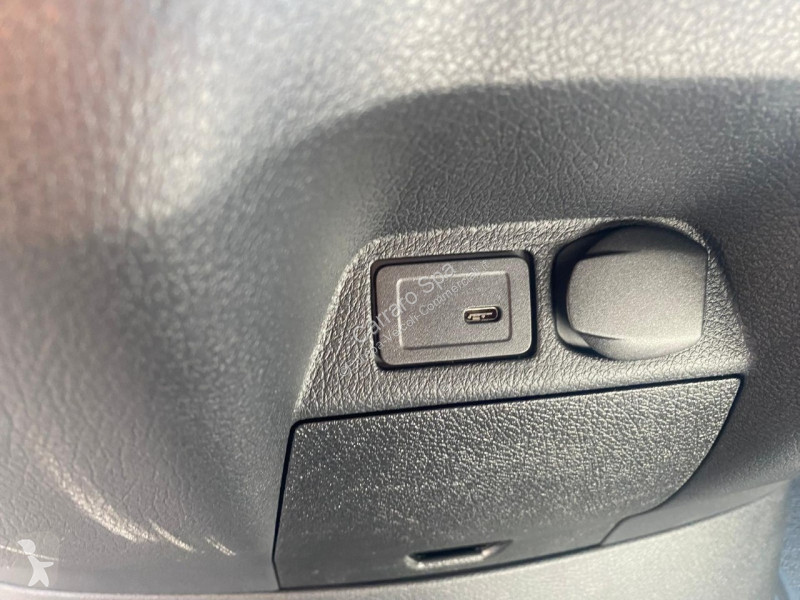 Véhicule utilitaire Mercedes Telaio Traz. Post
