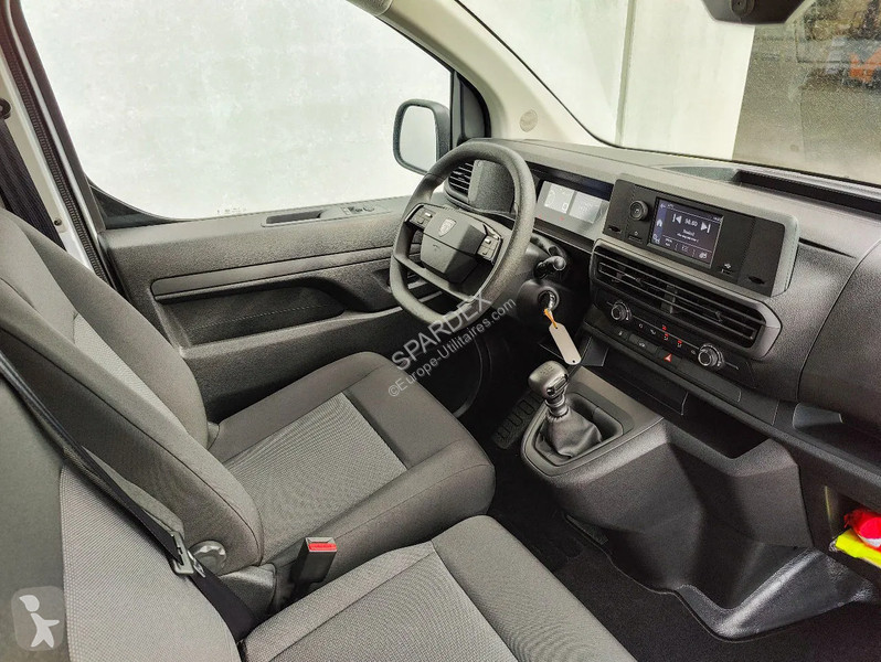 Véhicule utilitaire Peugeot L2H1 | Leasing from...